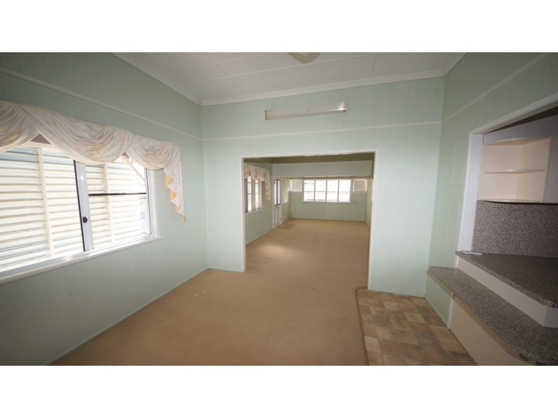 23 Wardrop Street, West Mackay QLD 4740