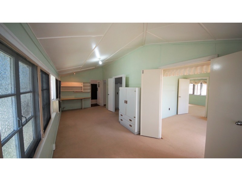 23 Wardrop Street, West Mackay QLD 4740