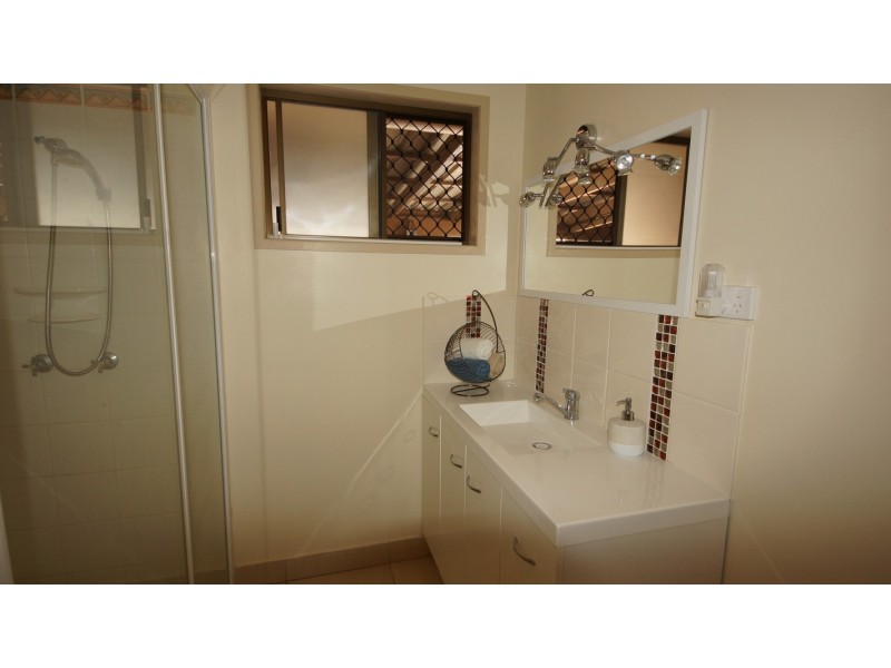 11 Katherine Court, Andergrove QLD 4740