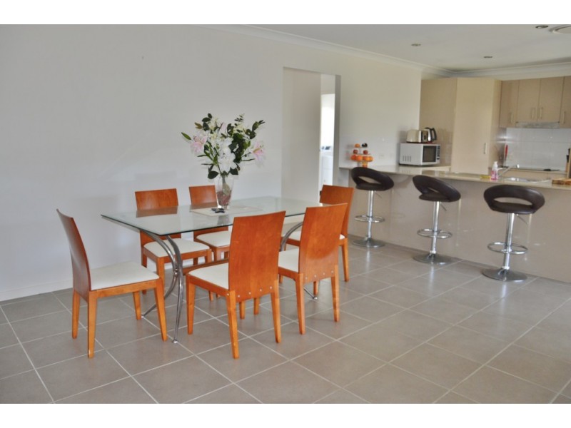 26 Monterrico Circuit, Beaconsfield QLD 4740