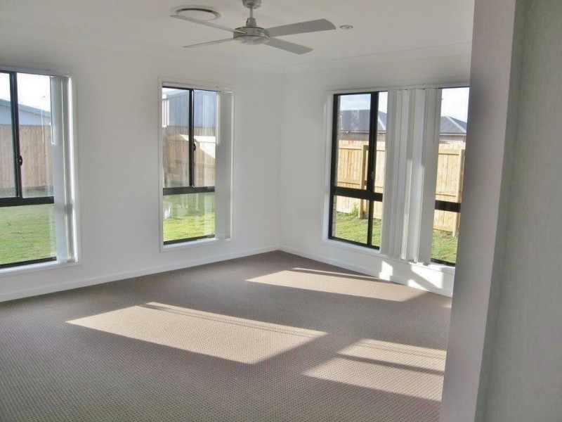 26 Monterrico Circuit, Beaconsfield QLD 4740