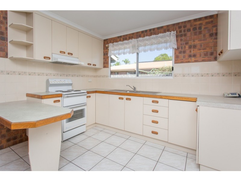 2 Tammy Court, Ooralea QLD 4740