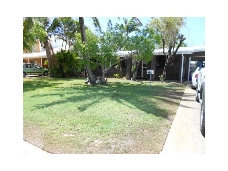 11 Prudhoe Street, East Mackay QLD 4740