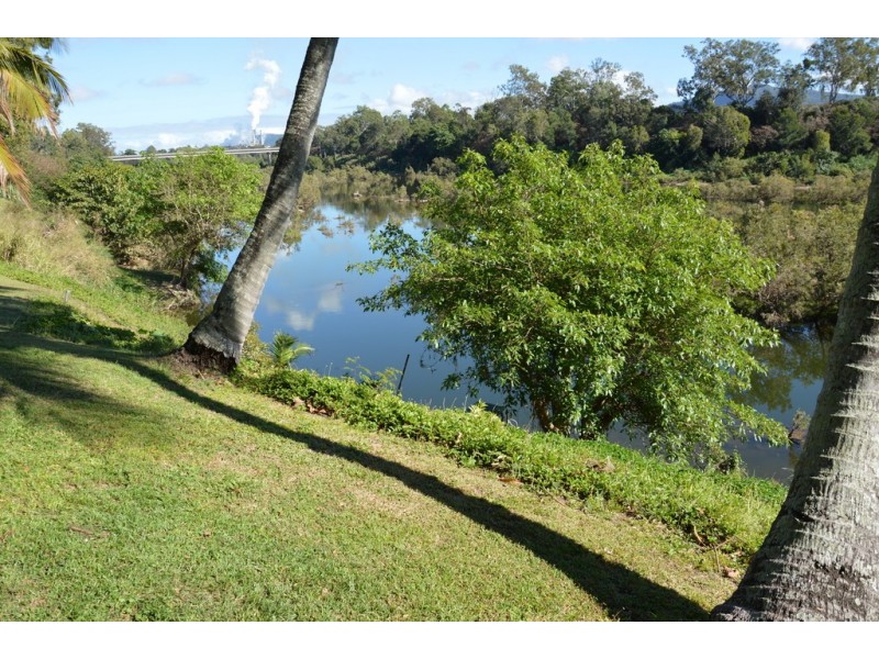 182 Anzac Avenue, Marian QLD 4753