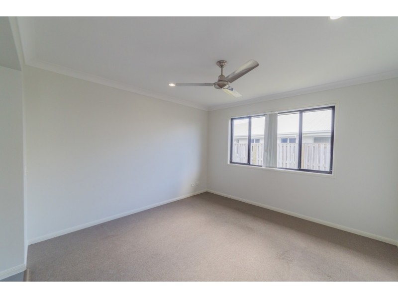 124 Whitehaven Drive, Blacks Beach QLD 4740