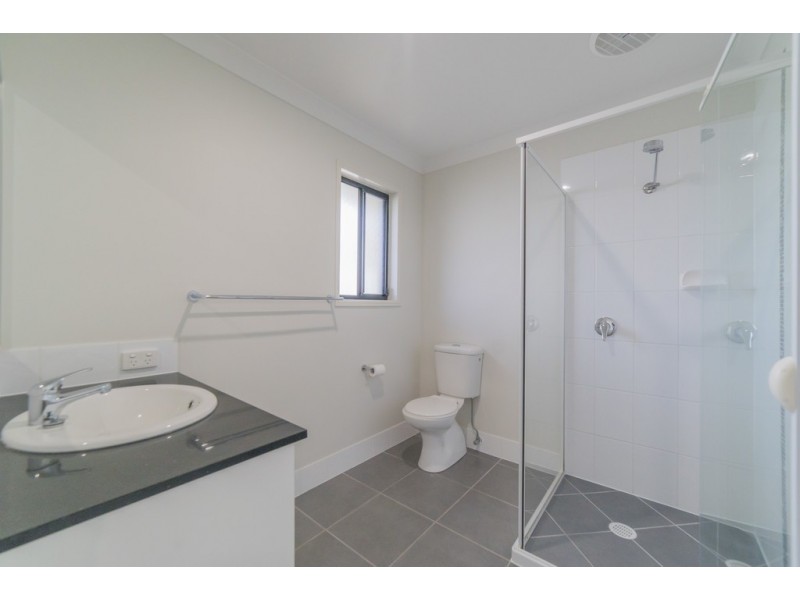 124 Whitehaven Drive, Blacks Beach QLD 4740