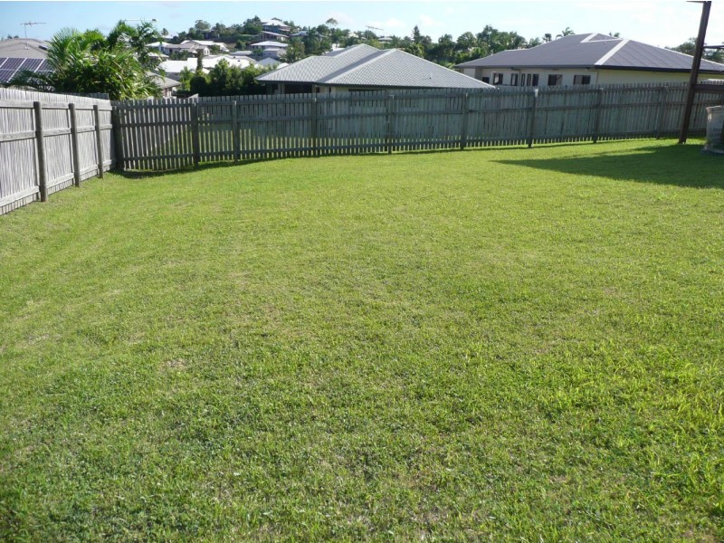 23 Mulcahy Crescent, Eimeo QLD 4740