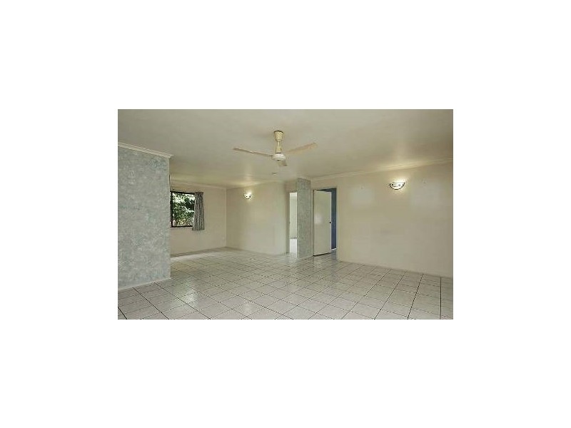 8 Eaglemount Road, Andergrove QLD 4740