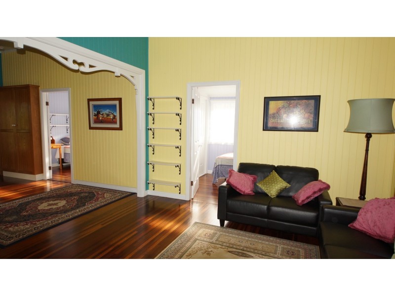 35 Pratt Street, South Mackay QLD 4740