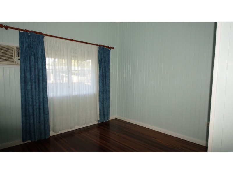 35 Pratt Street, South Mackay QLD 4740