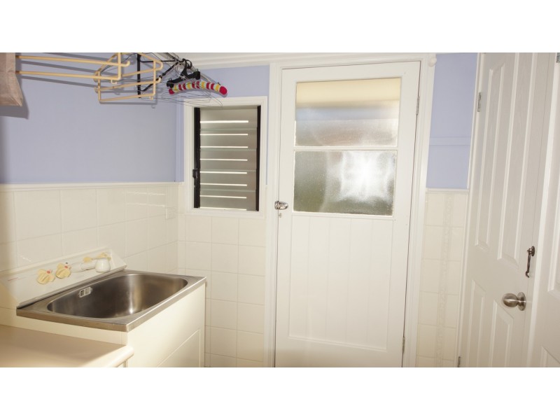 35 Pratt Street, South Mackay QLD 4740