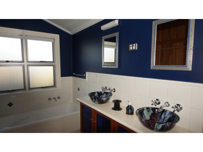 35 Pratt Street, South Mackay QLD 4740