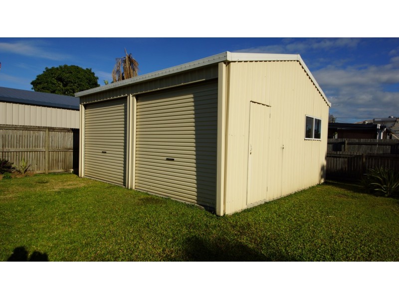 35 Pratt Street, South Mackay QLD 4740