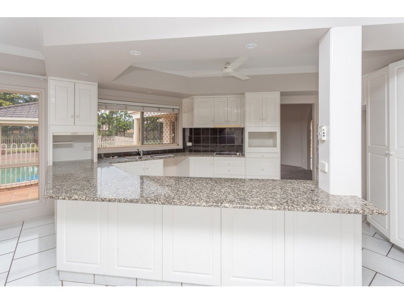 1 Glenhorn Close, West Mackay QLD 4740