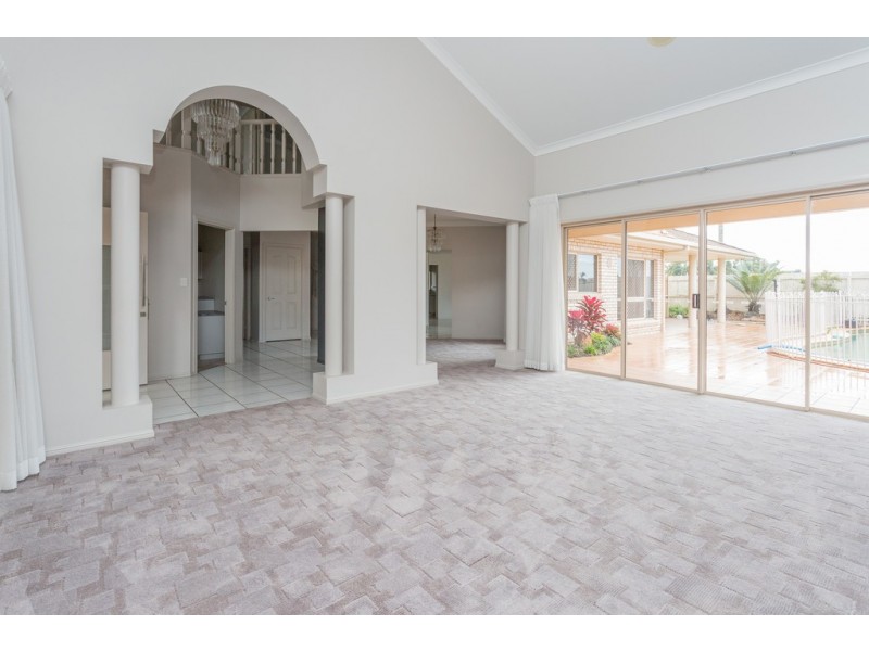 1 Glenhorn Close, West Mackay QLD 4740