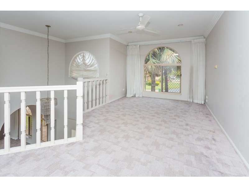 1 Glenhorn Close, West Mackay QLD 4740