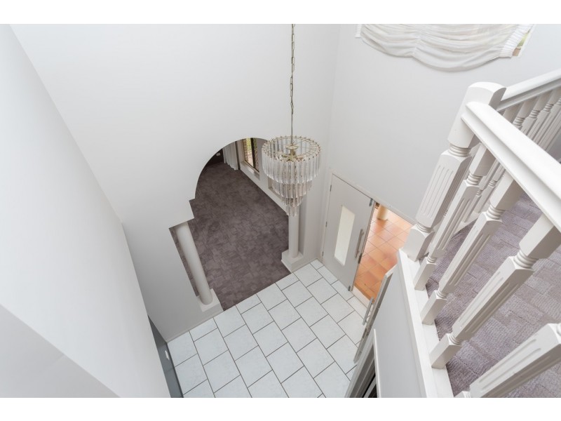 1 Glenhorn Close, West Mackay QLD 4740