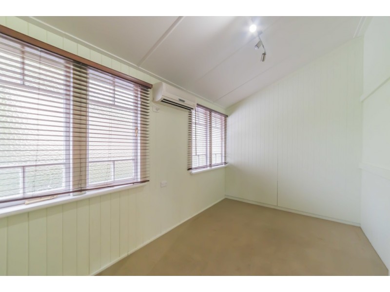 1 Coyne Street, South Mackay QLD 4740