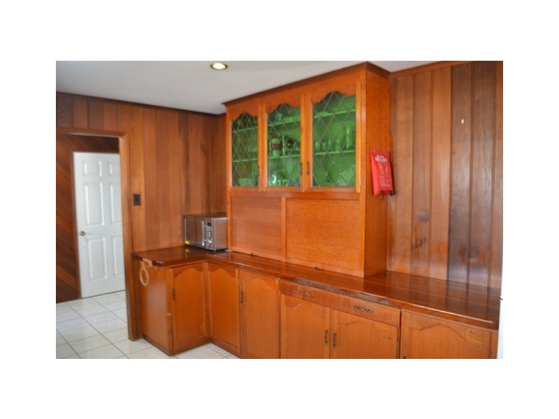 18 Bourke Street, Blacks Beach QLD 4740