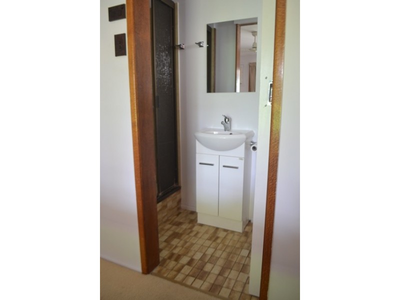 18 Bourke Street, Blacks Beach QLD 4740