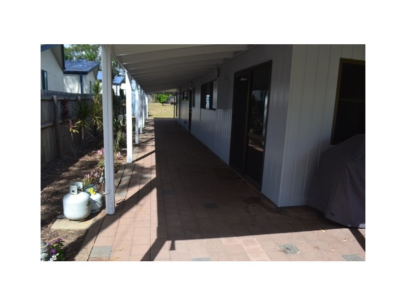 18 Bourke Street, Blacks Beach QLD 4740