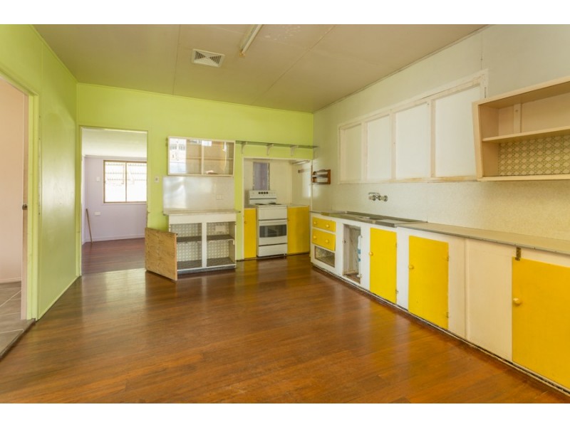 3 Elizabeth Street, North Mackay QLD 4740