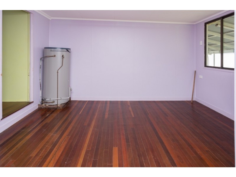 3 Elizabeth Street, North Mackay QLD 4740