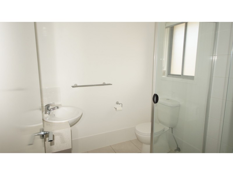 4 Williamtown Court, Rural View QLD 4740