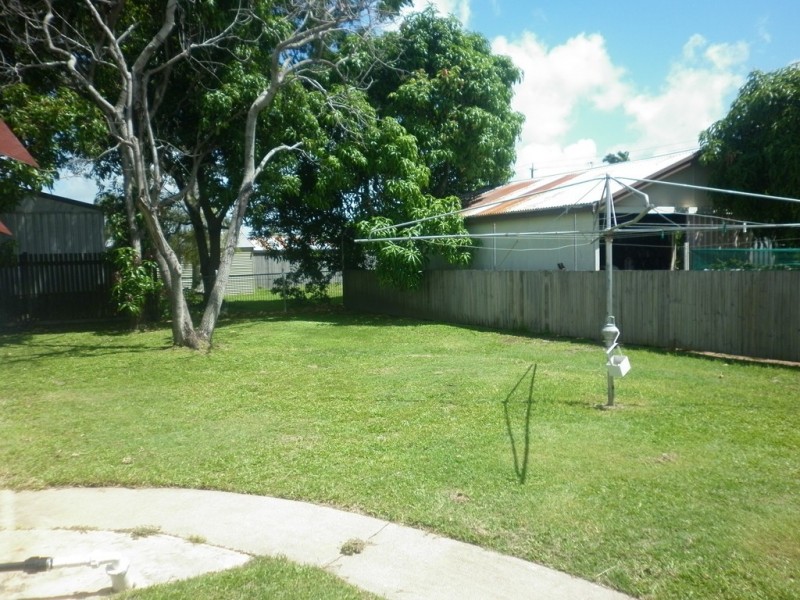 16 Holland Street, West Mackay QLD 4740