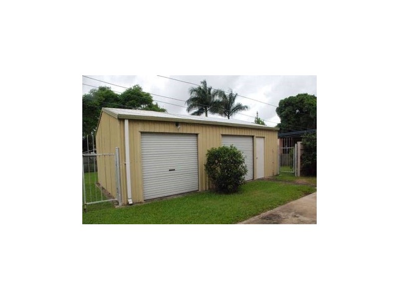 14 Edmond St, West Mackay QLD 4740