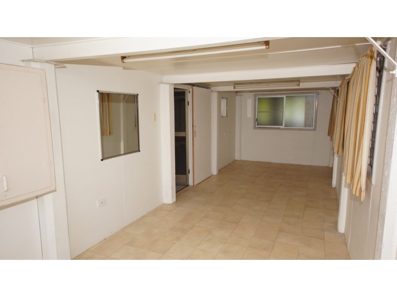 14 Edmond St, West Mackay QLD 4740