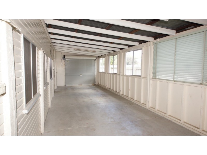 14 Edmond St, West Mackay QLD 4740