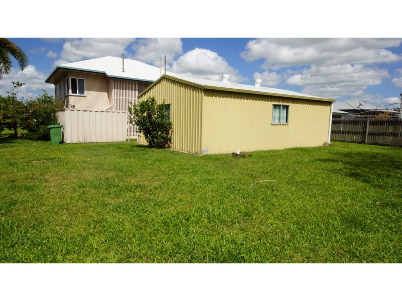 14 Edmond St, West Mackay QLD 4740
