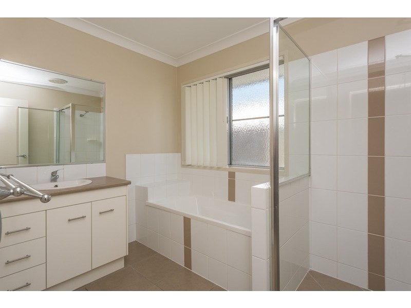 46 Newport Parade, Blacks Beach QLD 4740