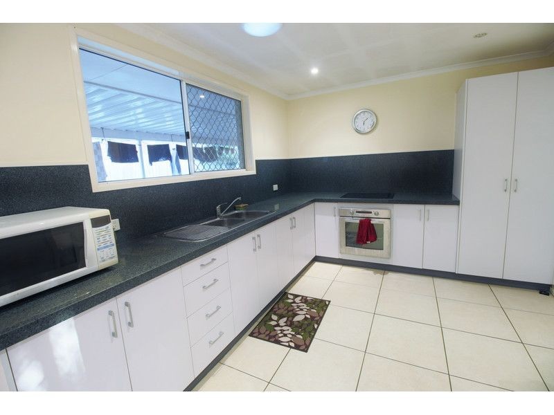 36 Cavanagh Drive, Blacks Beach QLD 4740