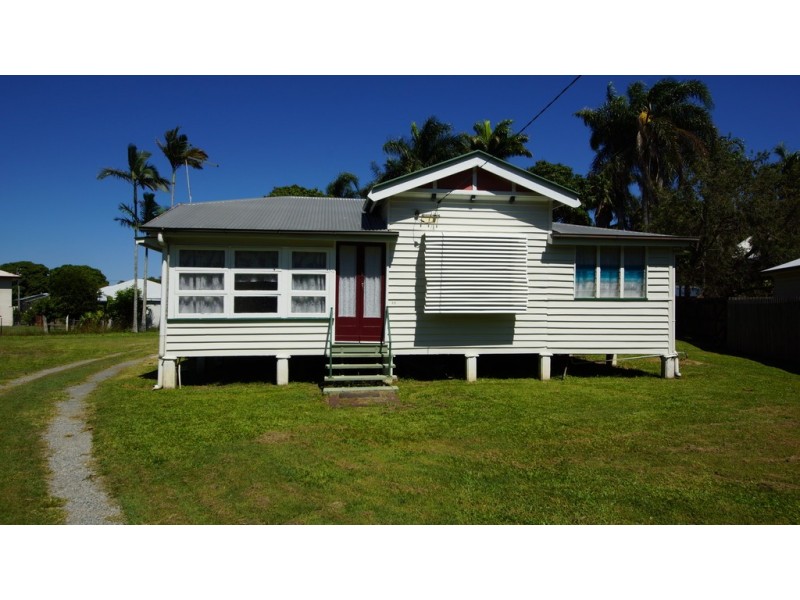 25 Taylor Street, West Mackay QLD 4740