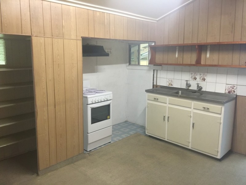 25 Taylor Street, West Mackay QLD 4740