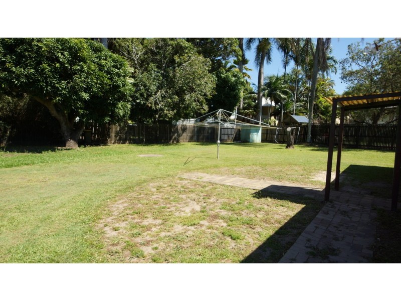 25 Taylor Street, West Mackay QLD 4740