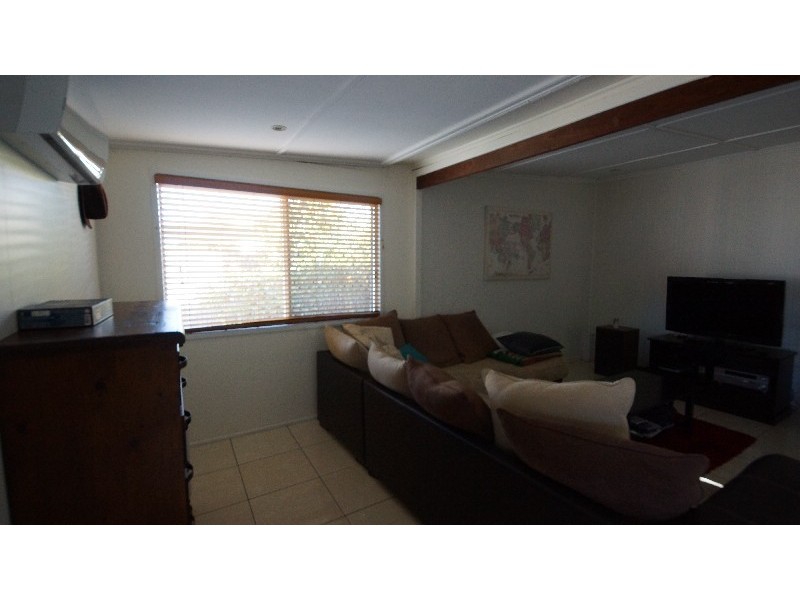 16 Mary Street, West Mackay QLD 4740