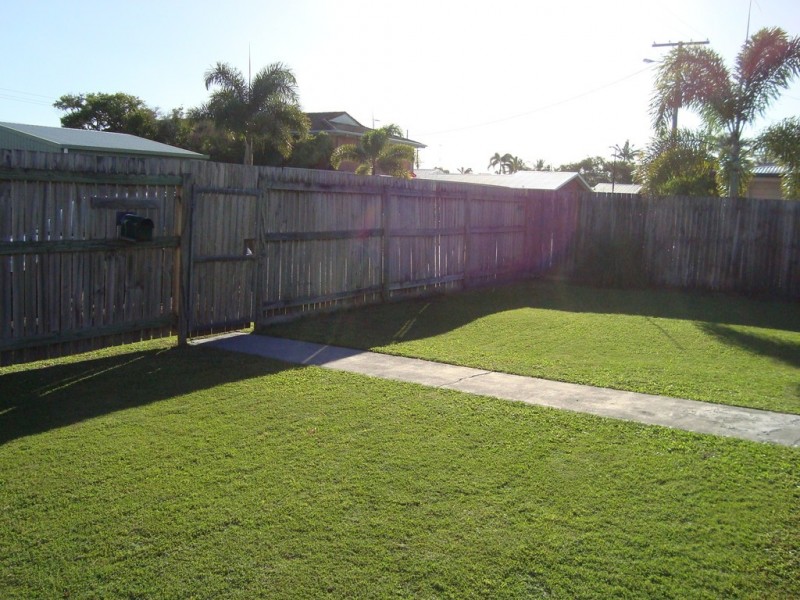 16 Mary Street, West Mackay QLD 4740