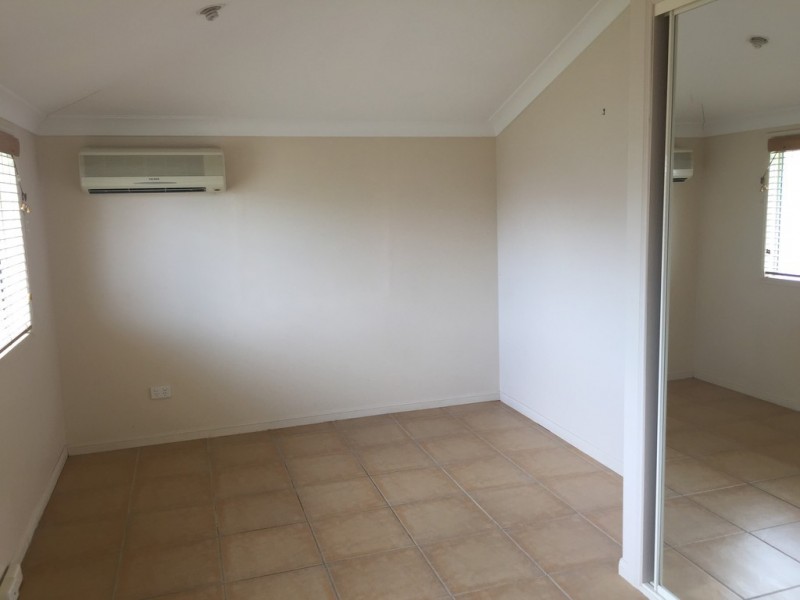 16 Mary Street, West Mackay QLD 4740
