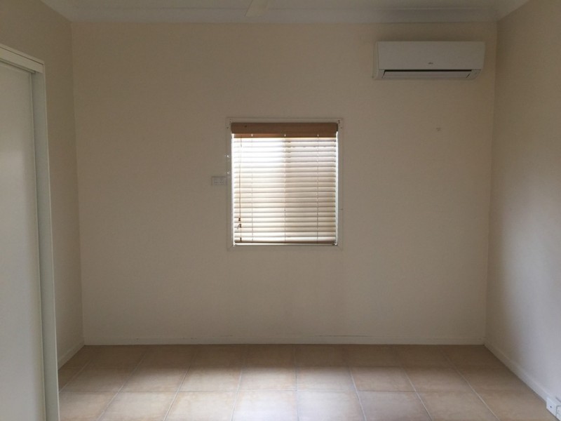 16 Mary Street, West Mackay QLD 4740