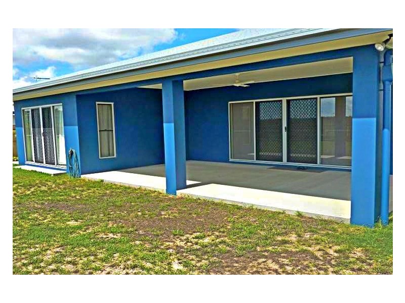 9 Oysterlee Street, Beaconsfield QLD 4740