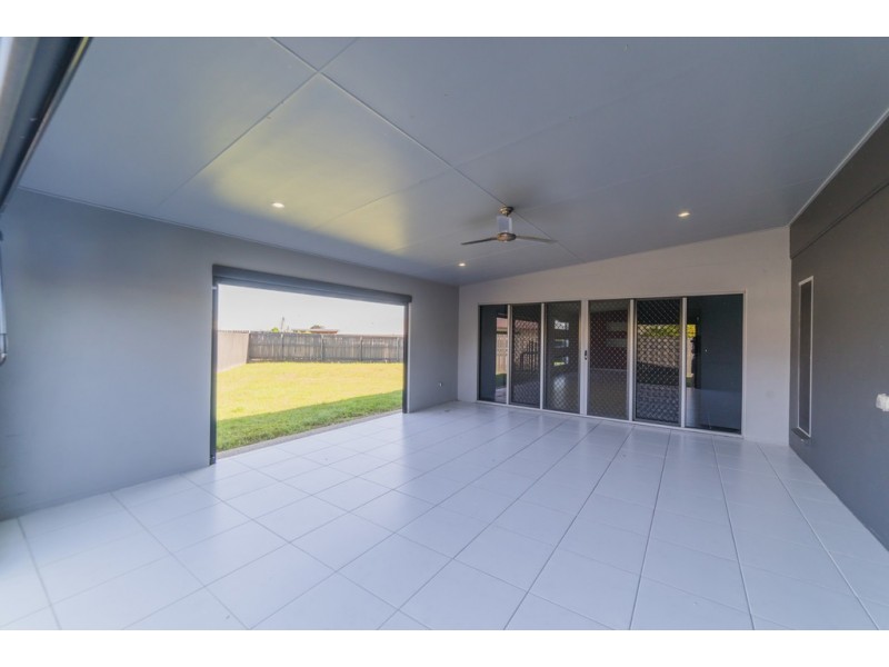 30 Raffia Street, Rural View QLD 4740