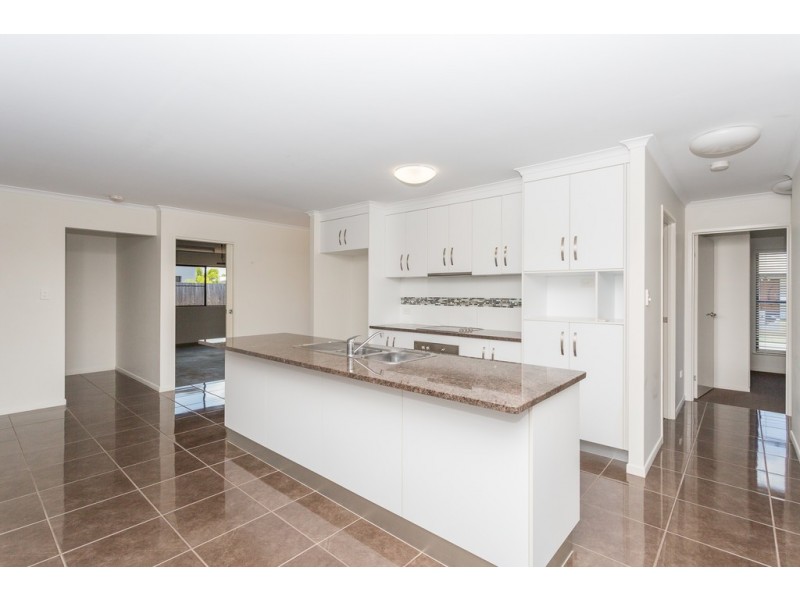 12 Pelorus Court, Ooralea QLD 4740
