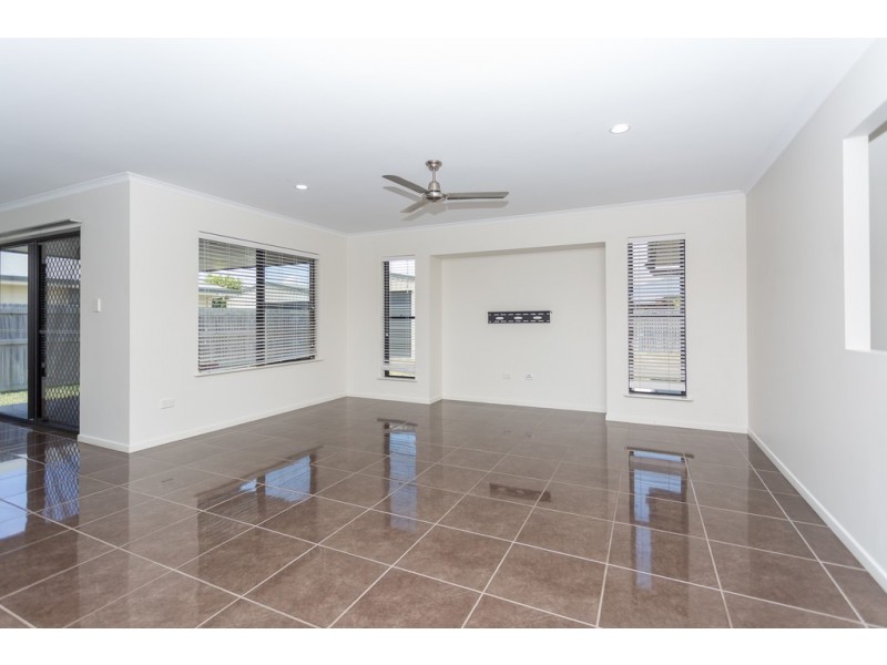 12 Pelorus Court, Ooralea QLD 4740