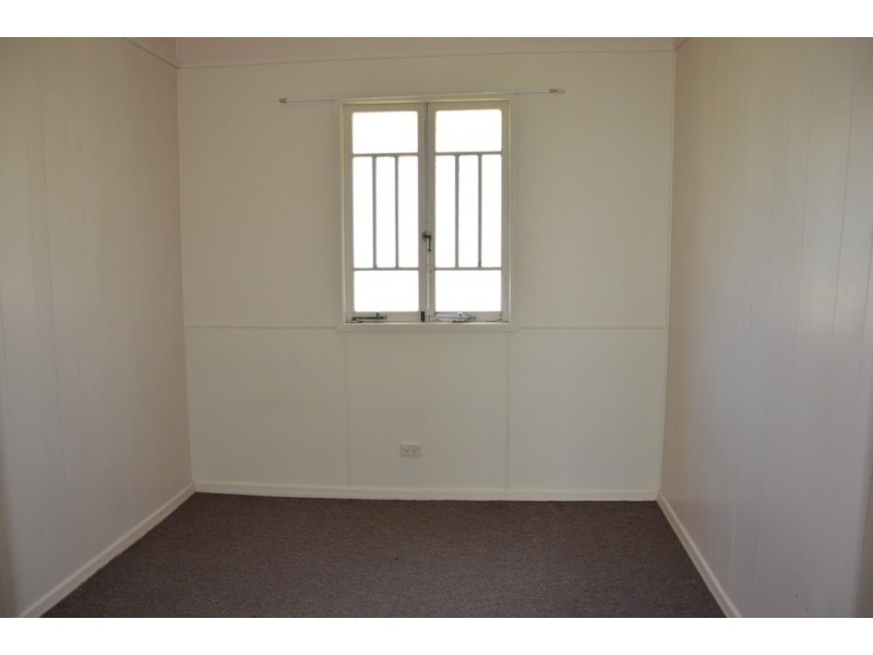 17 Burgess Street, North Mackay QLD 4740