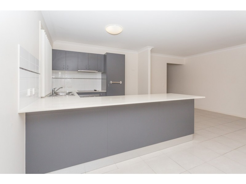 68 Newport Parade, Blacks Beach QLD 4740