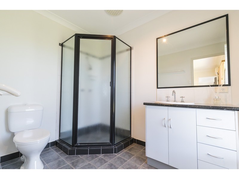 52 Patricia Drive, Andergrove QLD 4740