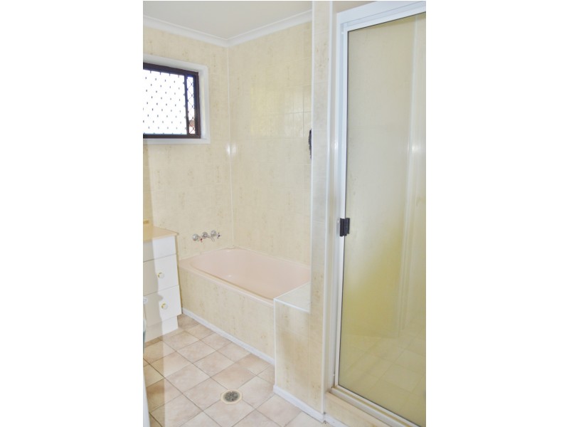 40 Tropical Avenue, Andergrove QLD 4740